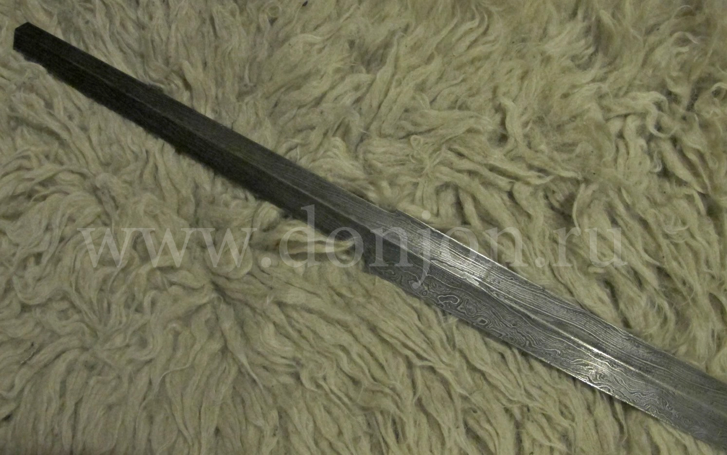 Клинок меча "Вакидзаси" из дамаска (ВД)