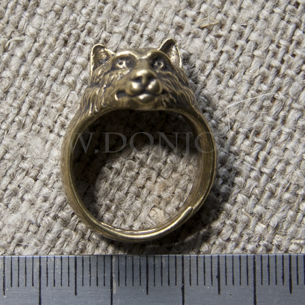 Кольцо R-056 "Волчонок" (Й)