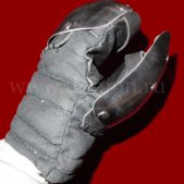 Подщитовая рукавица со стальными пластинами (АК)