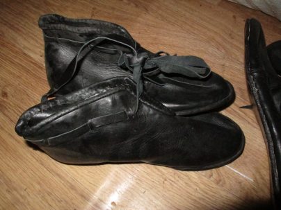 Ботинки черные на кожаной подошве (МАНГ)