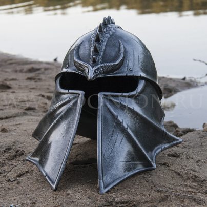 Пластиковый шлем "Охотник на драконов" (СК)